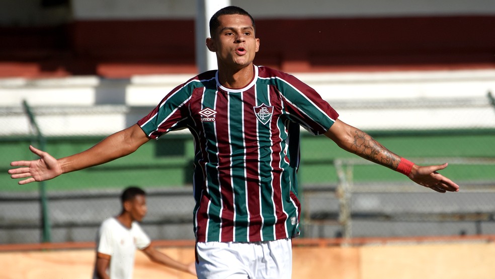Fluminense renova com promessa e coloca multa rescisória acima dos R$ 300 milhões