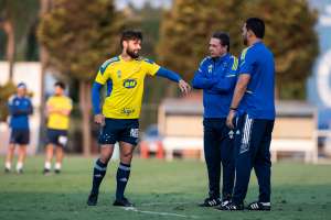 Série B: Após virada e confusão, Luxemburgo pede responsabilidade em momento difícil para o Cruzeiro