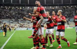 Flamengo 2 x 0 Grêmio - Com torcida, Mengão vence com brilho de Pedro e garante vaga na semifinal da Copa do Brasil