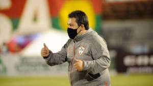 Técnico campeão em 2020 pede demissão na Portuguesa-SP. Confira no FI!