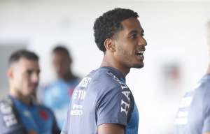 Série B: Vasco sabia do 'Caso Miranda' há meses e afirma que zagueiro ainda tem condições de jogo
