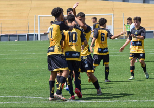 Com foco na boa sequência e força mental, base do Grêmio Novorizontino encara Comercial  pelo Paulista