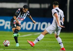 Ponte Preta vence primeira fora. Veja as notas de cada um!
