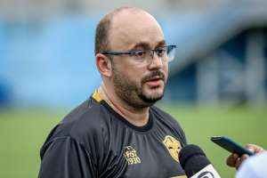 Série D: Denis Albuquerque leva multa de R$ 1 mil e 30 dias de suspensão por xingar Anne Kesy