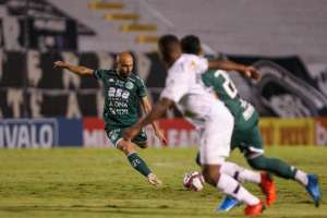 Régis lamenta atuação, mas diz que Bugre merecia mais: ‘As melhores oportunidades foram nossas'