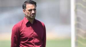 STJD abolsve Atlético-MG por comportamento de Rodrigo Caetano em partida contra o Bahia
