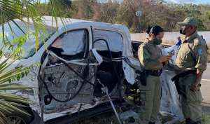 Presidente do River-PI se envolve em acidente de carro e é levado para hospital