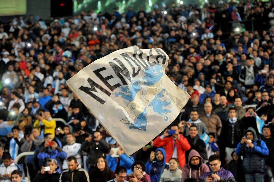 Autoridades liberam 50% de público nos estádios da Argentina