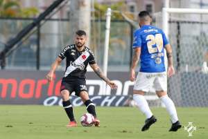 SÉRIE B: Vasco e Cruzeiro empatam e ficam cada vez mais distantes do acesso; Rodada terá seis jogos na terça