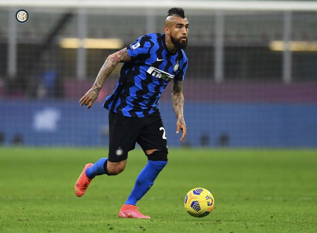 Ladrões invadem casa de Vidal na Itália e roubam ouro, joias e carro de R$ 2,5 mi