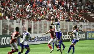 Vila Nova 0 x 0 Confiança - Resultado ruim para quem foge da degola