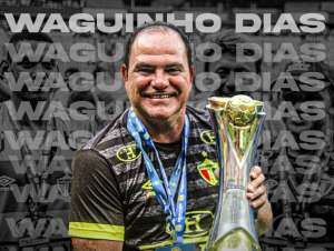 Brusque acerta a volta de técnico campeão brasileiro