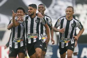Líderes dominam Seleção FI da 23ª rodada da Série B, que vem no 4-4-2