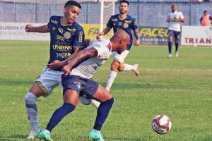 Cianorte-PR 0 x 0 Aparecidense-GO - Tudo em aberto para o jogo da volta