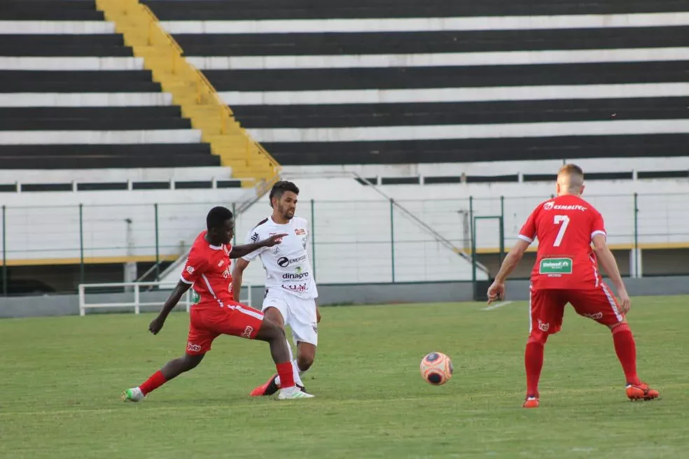 Copa Paulista: Técnico do Comercial se apega em exemplo do ano passado para confiar em reação