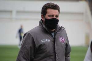 Série D: Elano avalia 1ª fase da Ferroviária e desconversa sobre rival no mata-mata