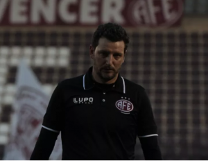 Série D: Após confusão com arbitragem, Elano pede VAR em todas as divisões nacionais