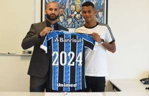 Volante do Grêmio recebe consultas do Al Ain e de donos do Manchester City