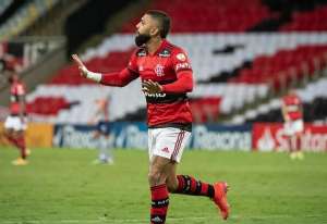 Flamengo consegue efeito suspensivo para ter artilheiro