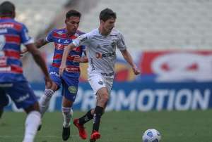 Fortaleza 0 x 2 Atlético-MG - Galo amplia vantagem na liderança