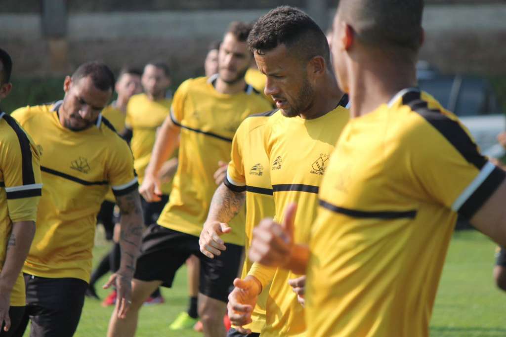 Série C: Paulo Baier acredita que Criciúma está no caminho certo, mas avisa: ‘É outro campeonato a partir de agora’