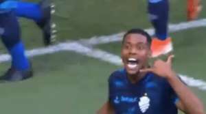 Série B: Após provocar Cruzeiro, atacante do CSA sofre racismo: 