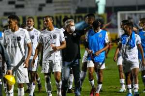 Ponte Preta paga parte dos atrasados horas antes do Dérbi 201