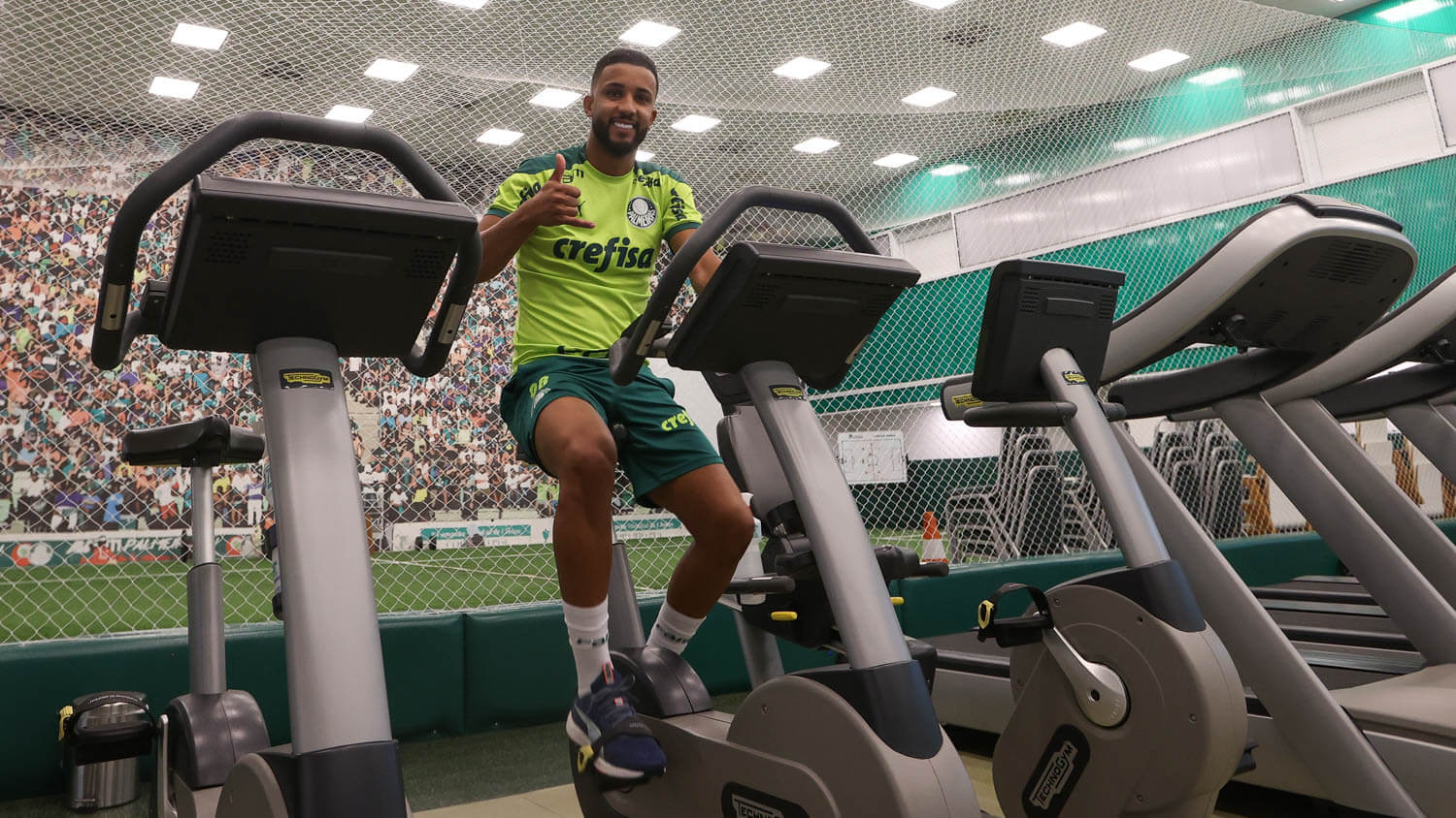 Jorge trabalha com bola pelo 2° dia seguido se aproxima de estreia pelo Palmeiras