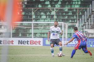 Série B: Coritiba ganha reforço de Castán, mas perde volante para duelo contra o Guarani