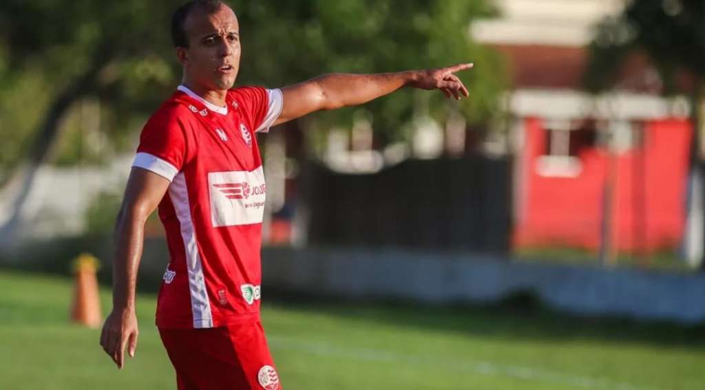 Série B: Vindo de cinco derrotas seguidas, Náutico ainda fica sem seu principal artilheiro