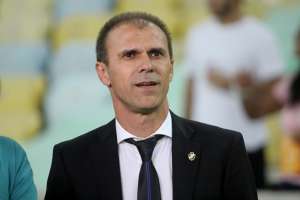 Lembra dele? Milton Mendes assume time já classificado na Série D