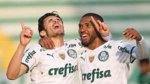 Raphael Veiga comemora recuperação do Palmeiras: 'Dá confiança para terça'