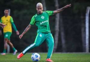 Emprestado para rival do Brasileirão, atacante do São Paulo é negociado para Ucrânia
