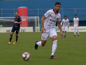 Série D: Atacante comemora retorno e pede para Joinville-SC 'esquecer' primeira fase