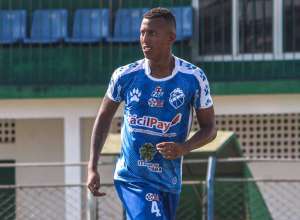 Série D: Zagueiro do Penarol-AM não se contenta com vaga e mira acesso: 