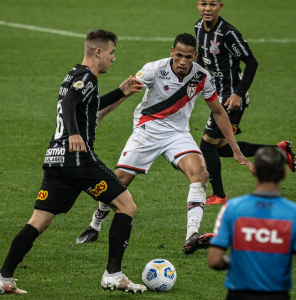 Invicto diante do Timão jovem atacante deve ser novidade do Atlético-GO
