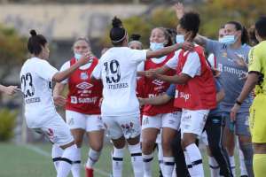 PAULISTA FEMININO: Santos bate Palmeiras e assume vice-liderança; RB Bragantino e São José também vencem