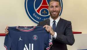 Francês: Reforço do PSG se machuca novamente e estreia será adiada