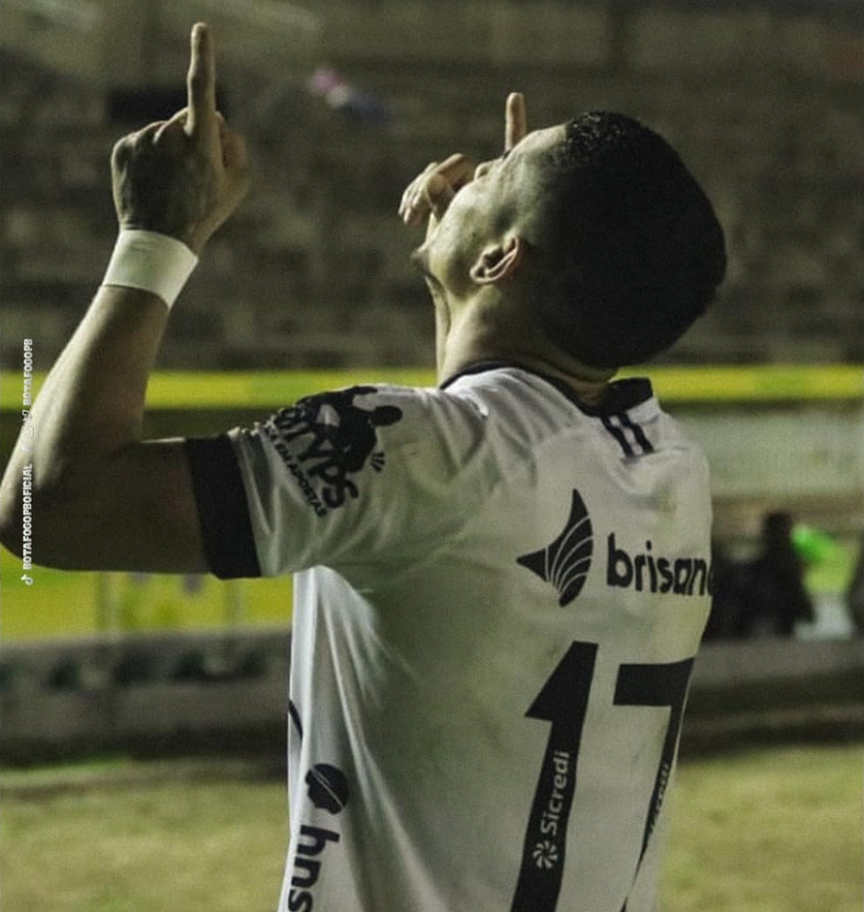 Botafogo-PB 1 x 0 Jacuipense-BA – No sufoco, Belo vence, se aproxima de vaga e Jacuipense vê queda perto