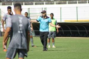 Copa Paulista: Técnico do Comercial vê elenco unido e entrosado antes da estreia