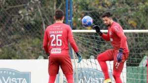 Por salários atrasados, elenco de time do Brasileirão suspende entrevistas e concentração para jogos