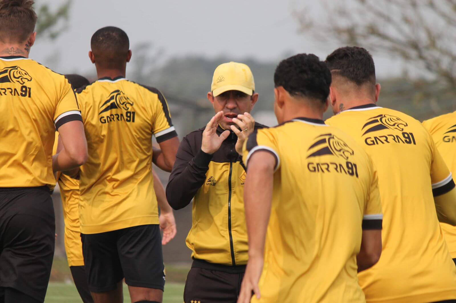 treino criciuma jogadores