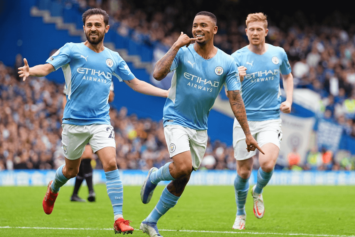 INGLÊS: Gabriel Jesus dá vitória ao City sobre o Chelsea e United é surpreendido em casa