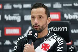Série B: Nenê celebra volta ao Vasco: ‘Clube que mais me identifiquei no Brasil’