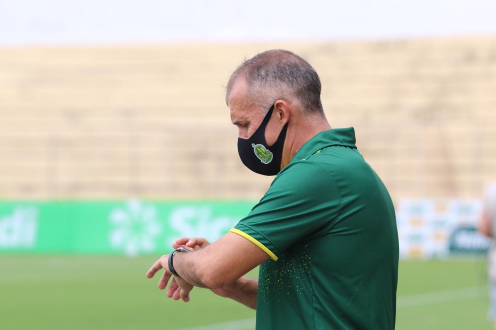 Série C: Técnico do Mirassol lamenta derrota no último jogo e projeta partida decisiva contra o Paraná-PR