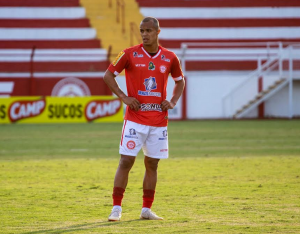 Série C: Meia do Tombense destaca briga pelo G4 e projeta partida contra o Floresta