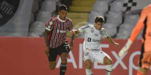 São Paulo x Santos fazem clássico de ameaçados pelo rebaixamento no Brasileiro