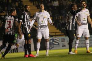 Criciúma-SC 0 x 0 Botafogo-PB - Tigre segue invicto e complica Belo na briga pelo acesso na Série C