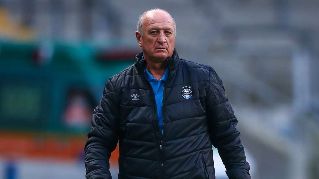 Após deixar Grêmio, Felipão recusa convite para treinar seleção que está passando apuros nas Eliminatórias
