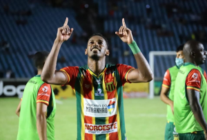 Herói contra o Vasco, Allan Godói destaca espírito guerreiro do Sampaio Corrêa e define jogos como finais